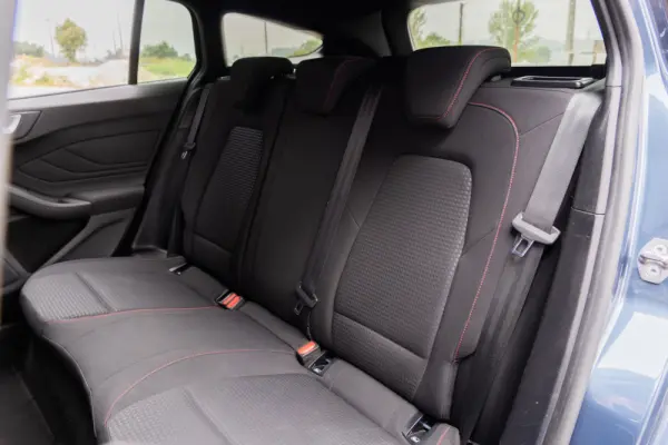 Ford Focus SW 1.5 TDCi EcoBlue ST-Line 9