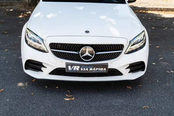 Mercedes-Benz C 300 de AMG Line 27