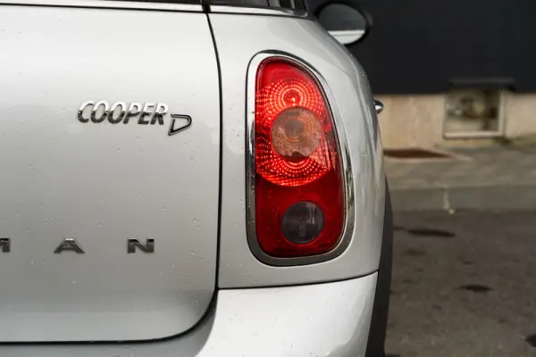 MINI Countryman Cooper D 33