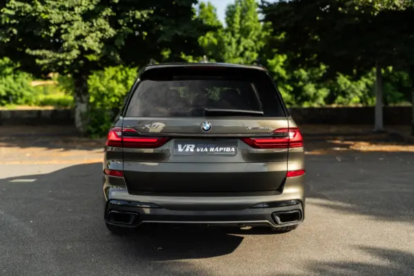 BMW X7 40 d xDrive Pack M 5