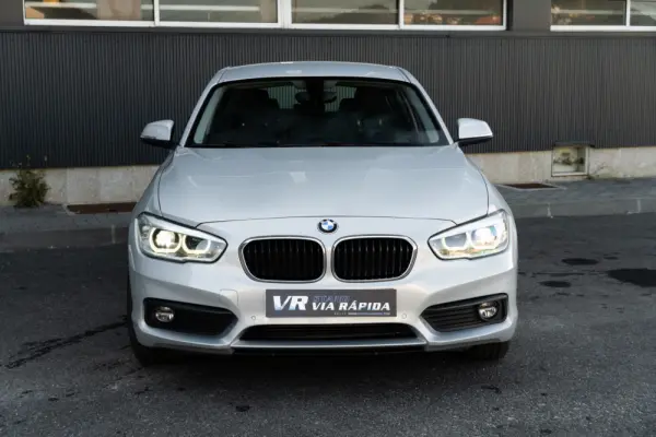 BMW 116 d Line Sport 2