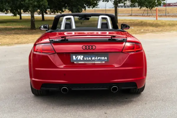 Audi TT Roadster 1.8 TFSi S-line S tronic 5