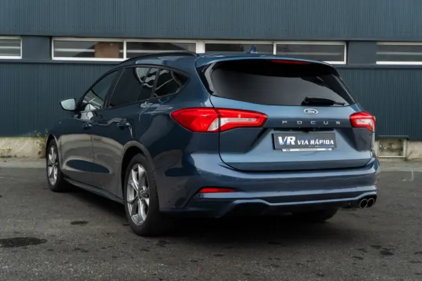 Ford Focus SW 1.5 TDCi EcoBlue ST-Line 6