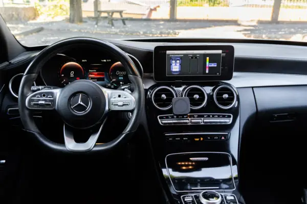 Mercedes-Benz C 300 de AMG Line 10