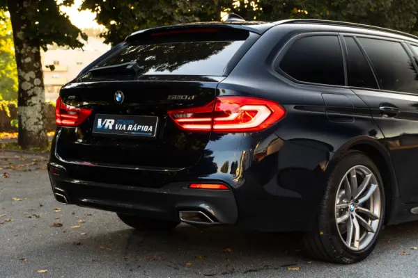 BMW 520 d Pack M Auto 37