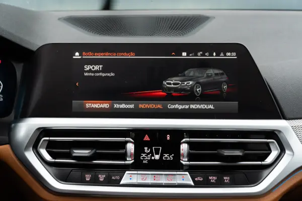 BMW 330 e Pack M Auto 15