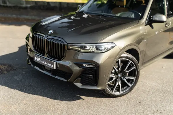 BMW X7 40 d xDrive Pack M 27