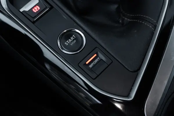 Peugeot 3008 1.2 PureTech GT Line 19