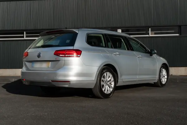 Volkswagen Passat Variant 1.6 TDI Confortline DSG 4