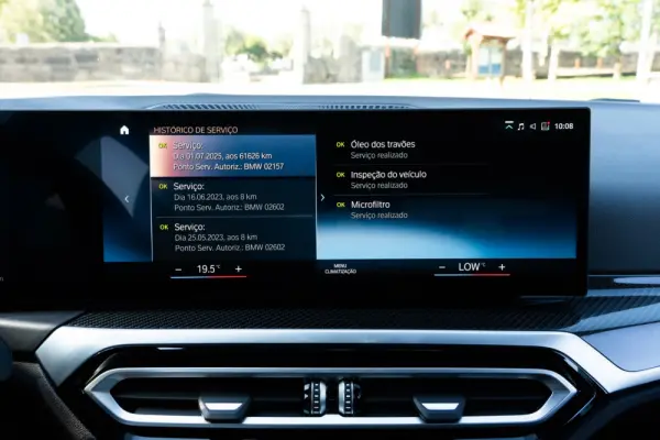 BMW i4 eDrive35 Pack Desportivo M 17
