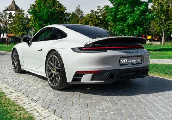 Porsche 911 (992) Carrera 4S PDK 6