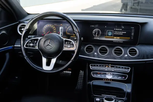 Mercedes-Benz E 220 d Avantgarde 11