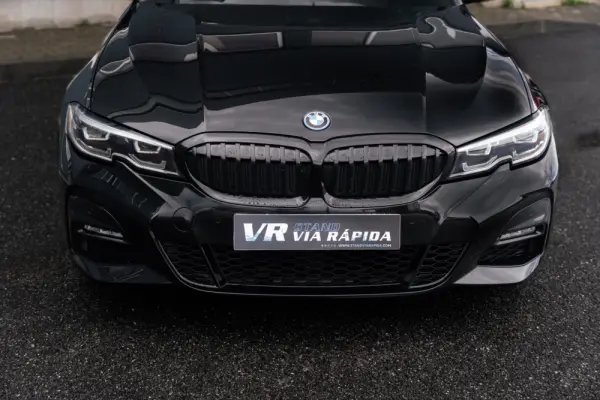 BMW 330 e Pack M Auto 28