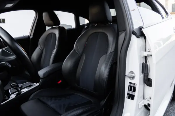BMW 218 Gran Coupé d Pack Desportivo M 8