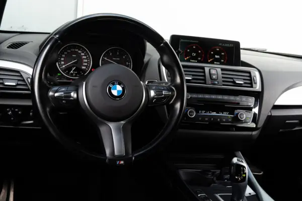 BMW 116 d Pack M Auto 7