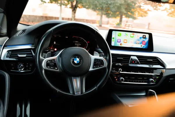 BMW 520 d Pack M Auto 7