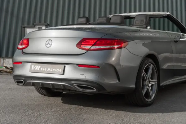 Mercedes-Benz C 220 d Cabrio 9G-Tronic AMG Line 31
