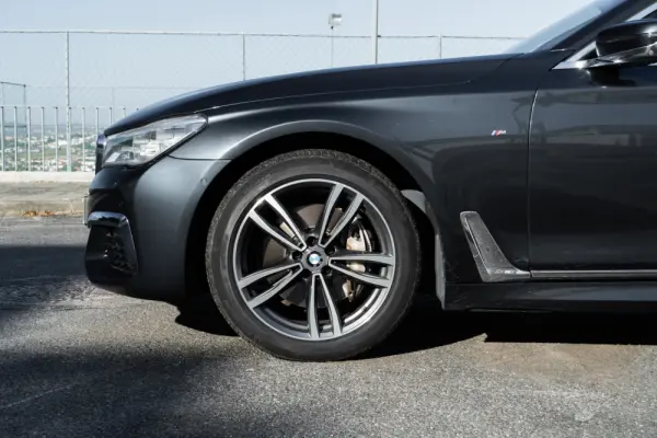 BMW 730 d Pack M Auto 48