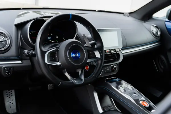 Alpine A110 Légende 9