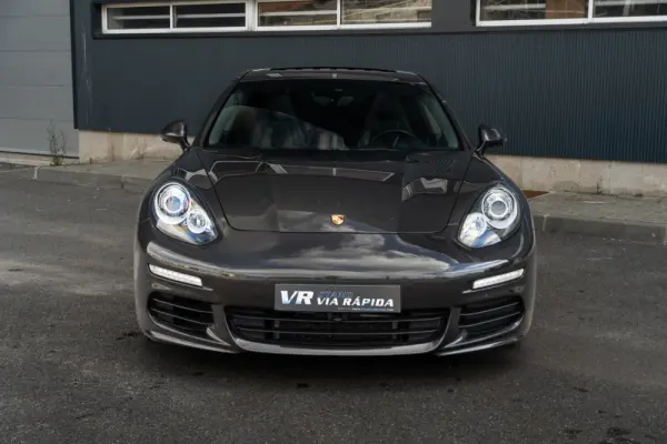 Porsche Panamera S E-Hybrid 2