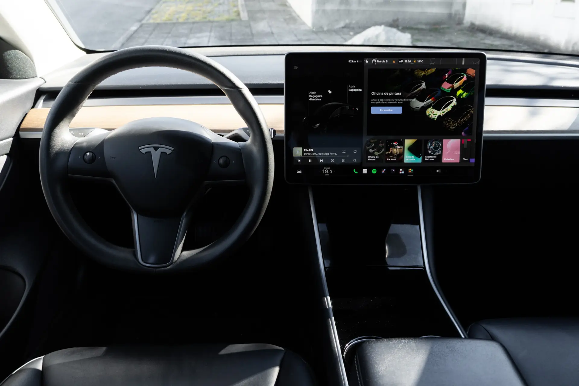 Tesla Model 3 Standard Range Plus RWD 10