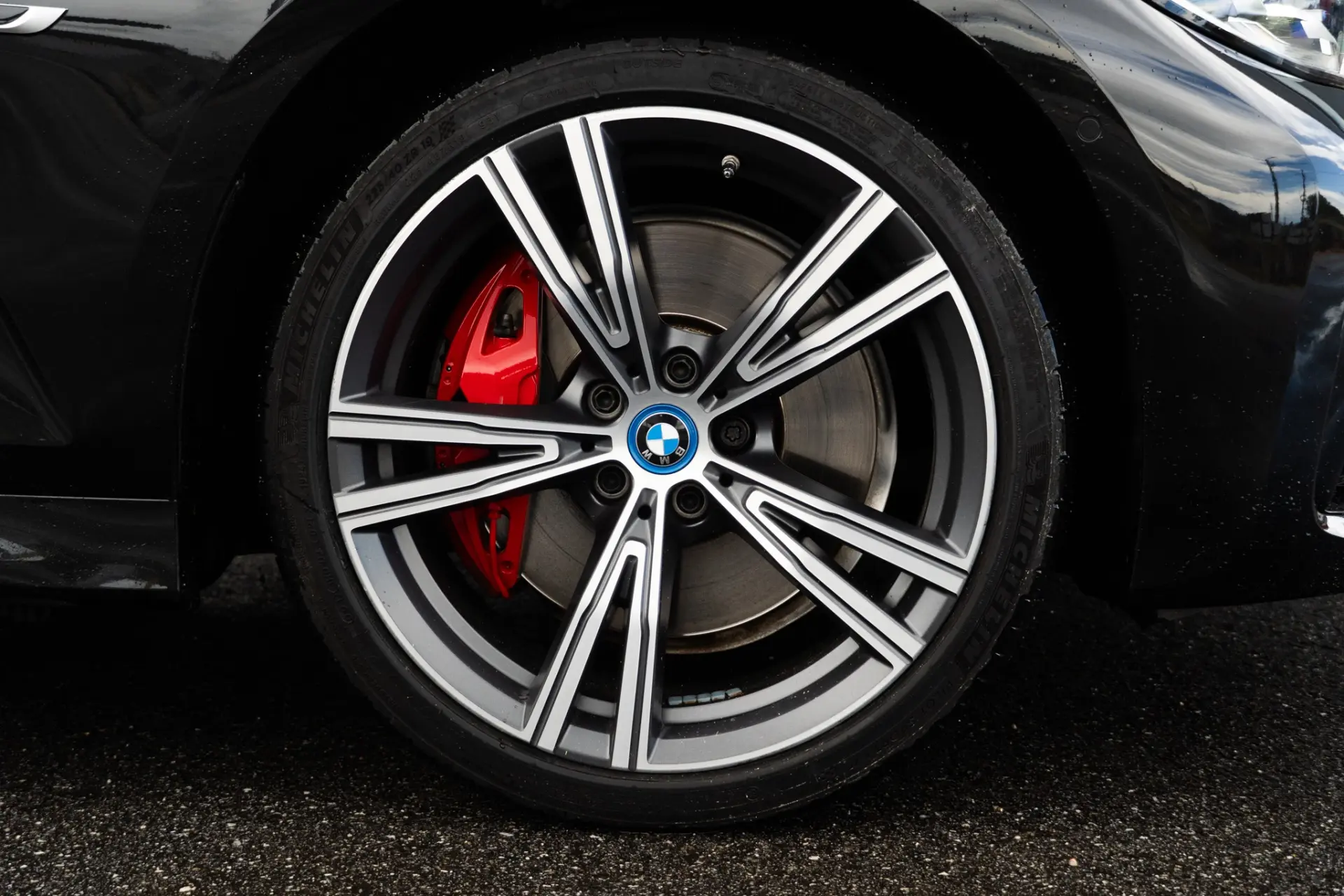 BMW 330 e Pack M Auto 35