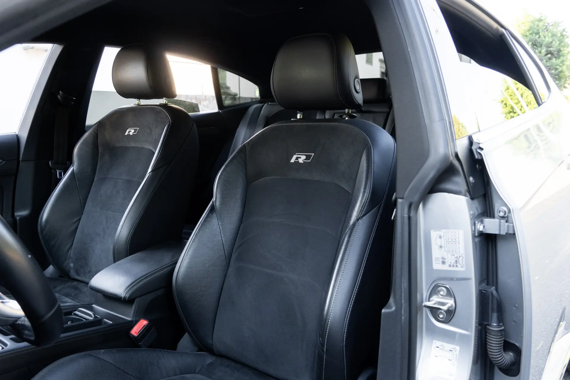 Volkswagen Arteon 2.0 TDI R-Line DSG 8