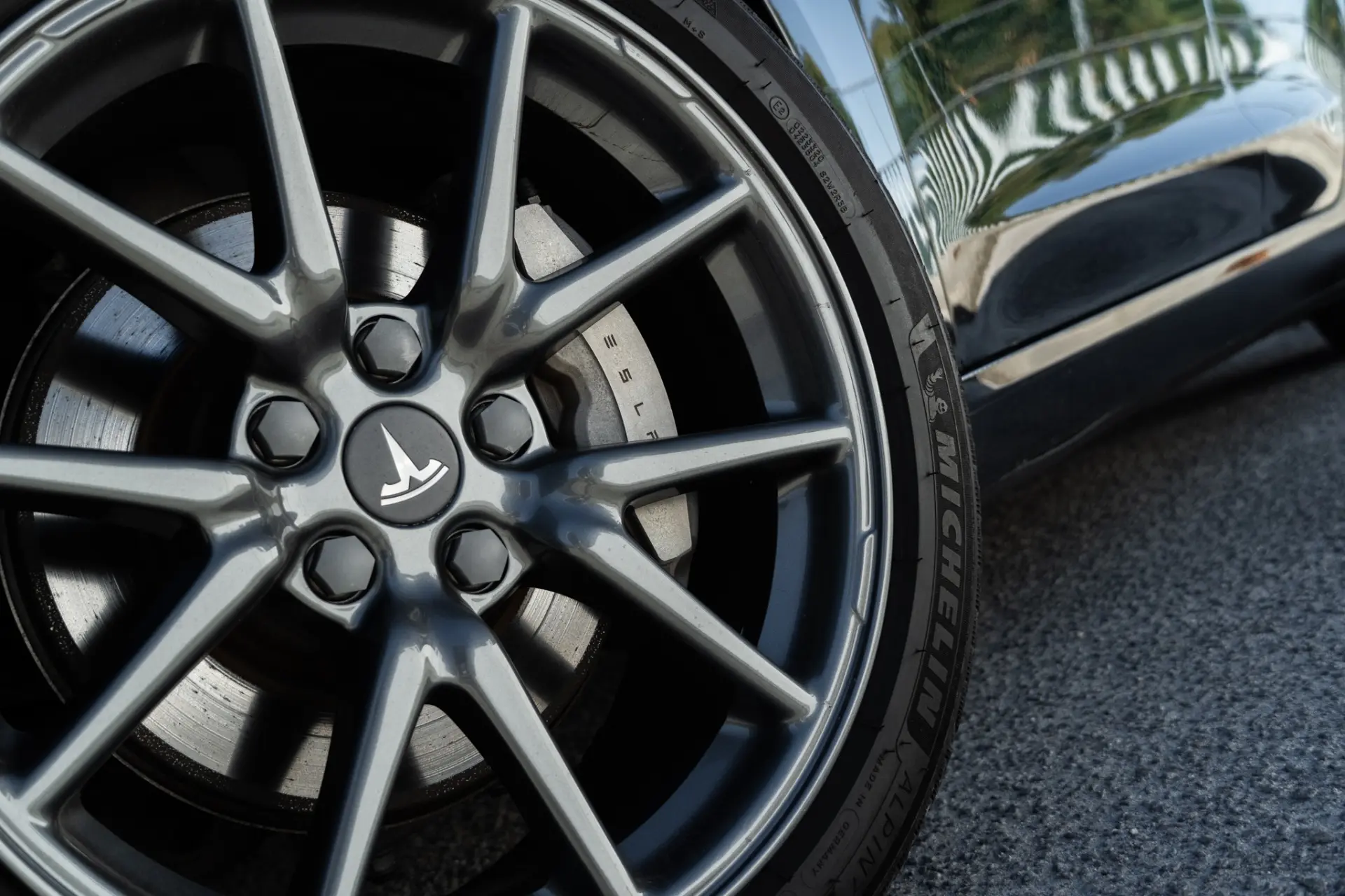 Tesla Model 3 Standard Range Plus RWD 34