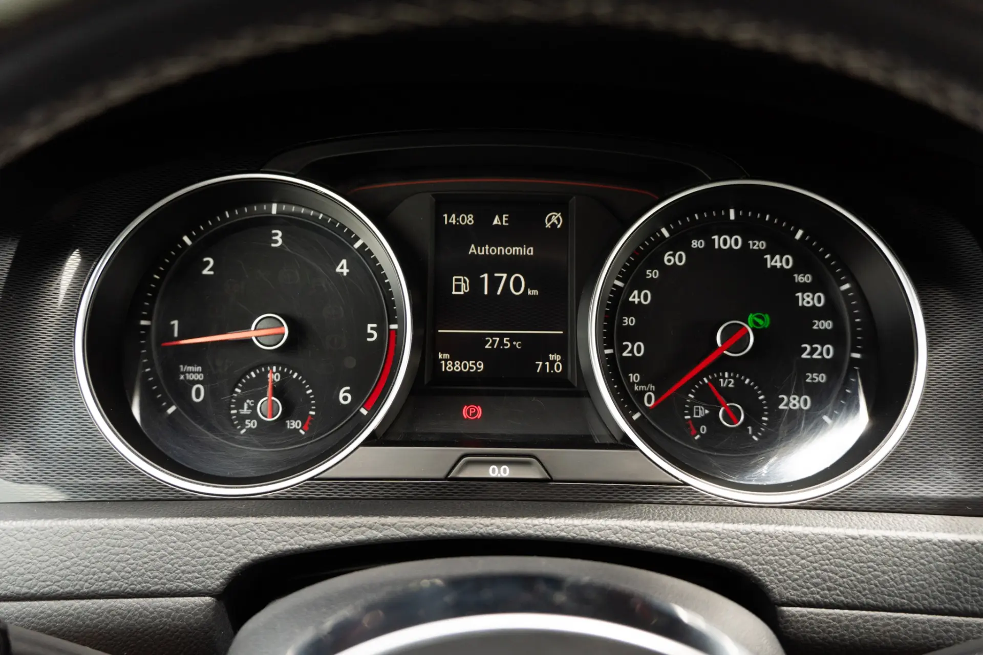 Volkswagen Golf 2.0 TDi GTD DSG 11