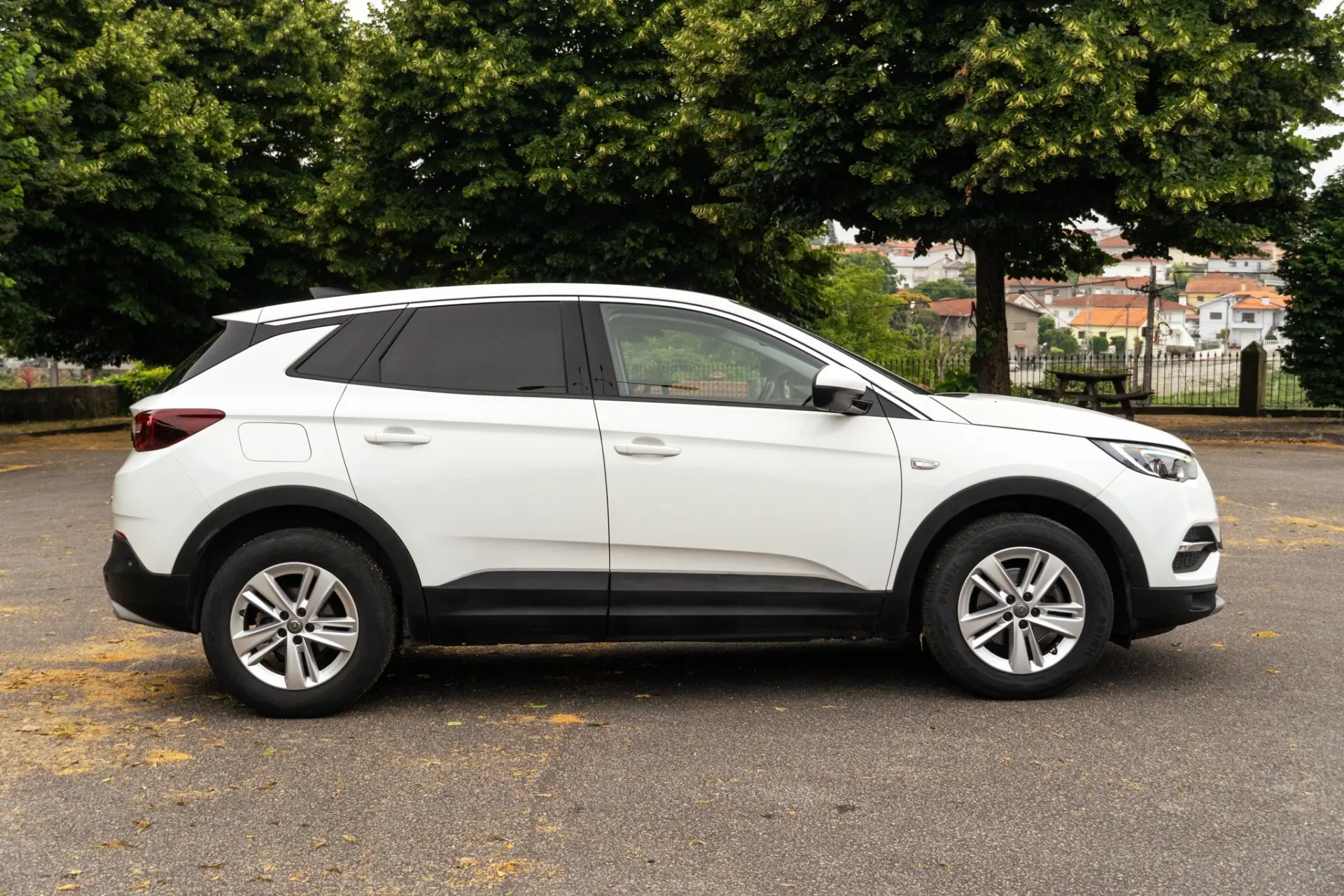 Opel Grandland X 1.2 T Business Edition 29