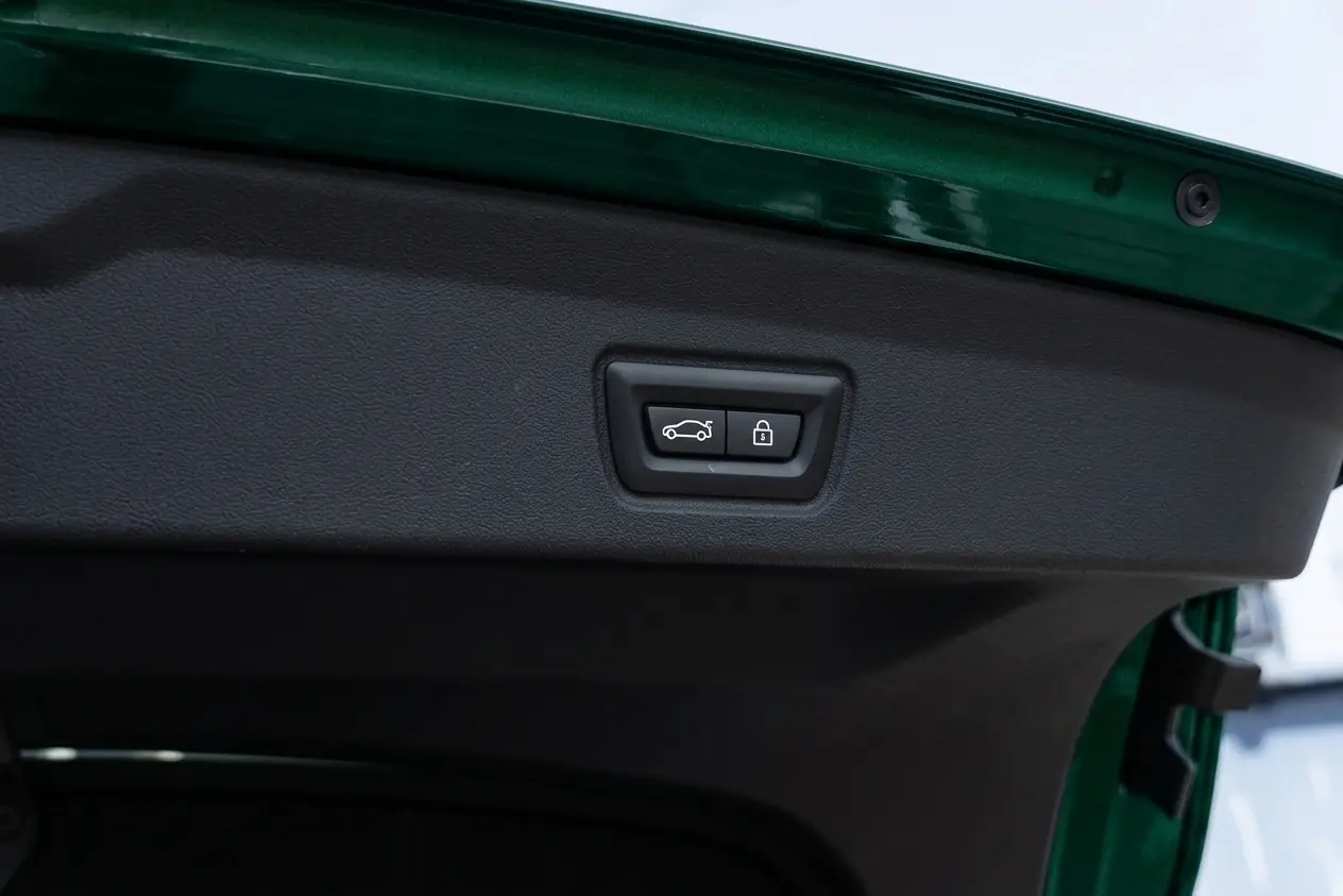 BMW i4 eDrive40 Pack Desportivo M 49
