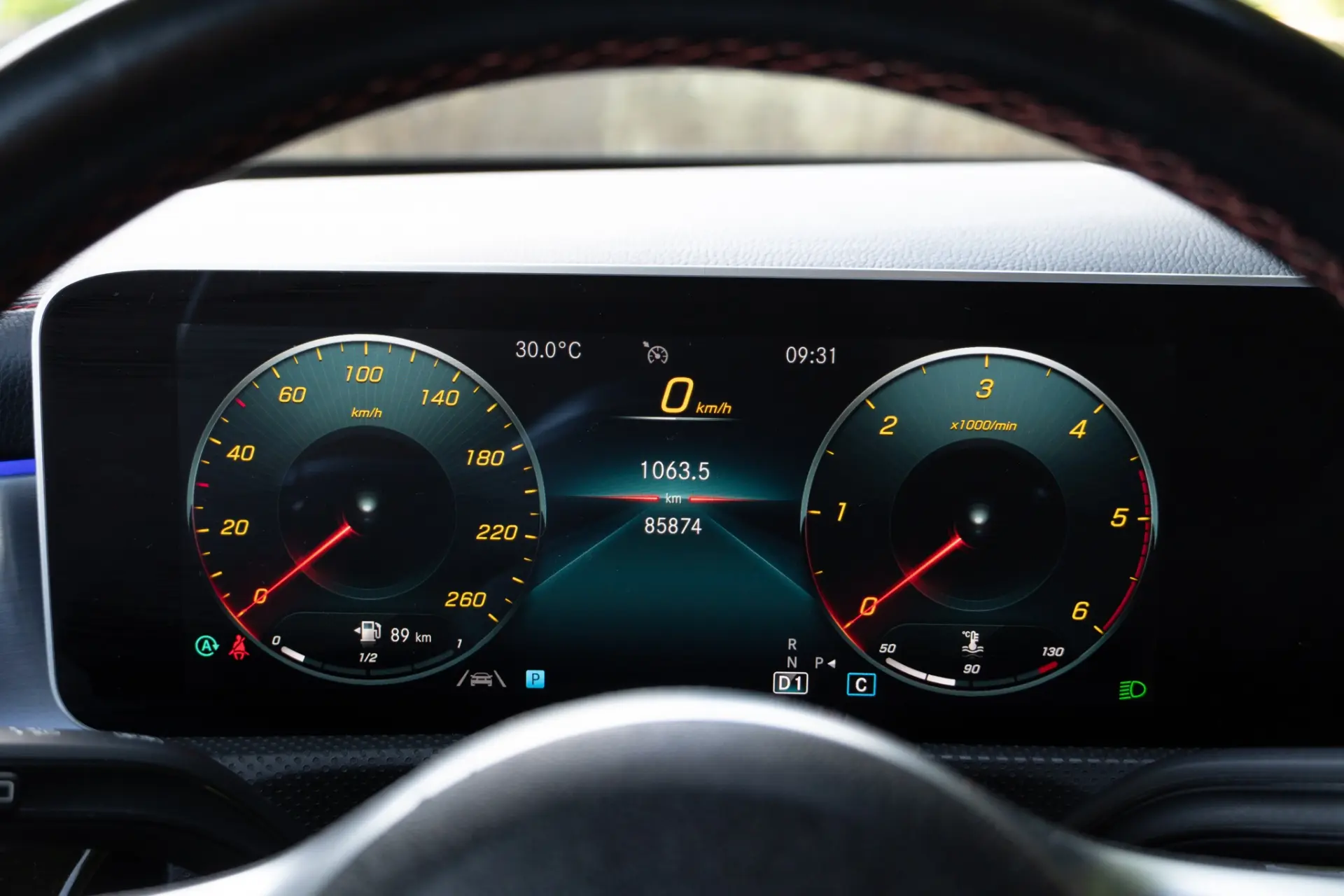 Mercedes-Benz CLA 180 d 7G-DCT AMG Line 13