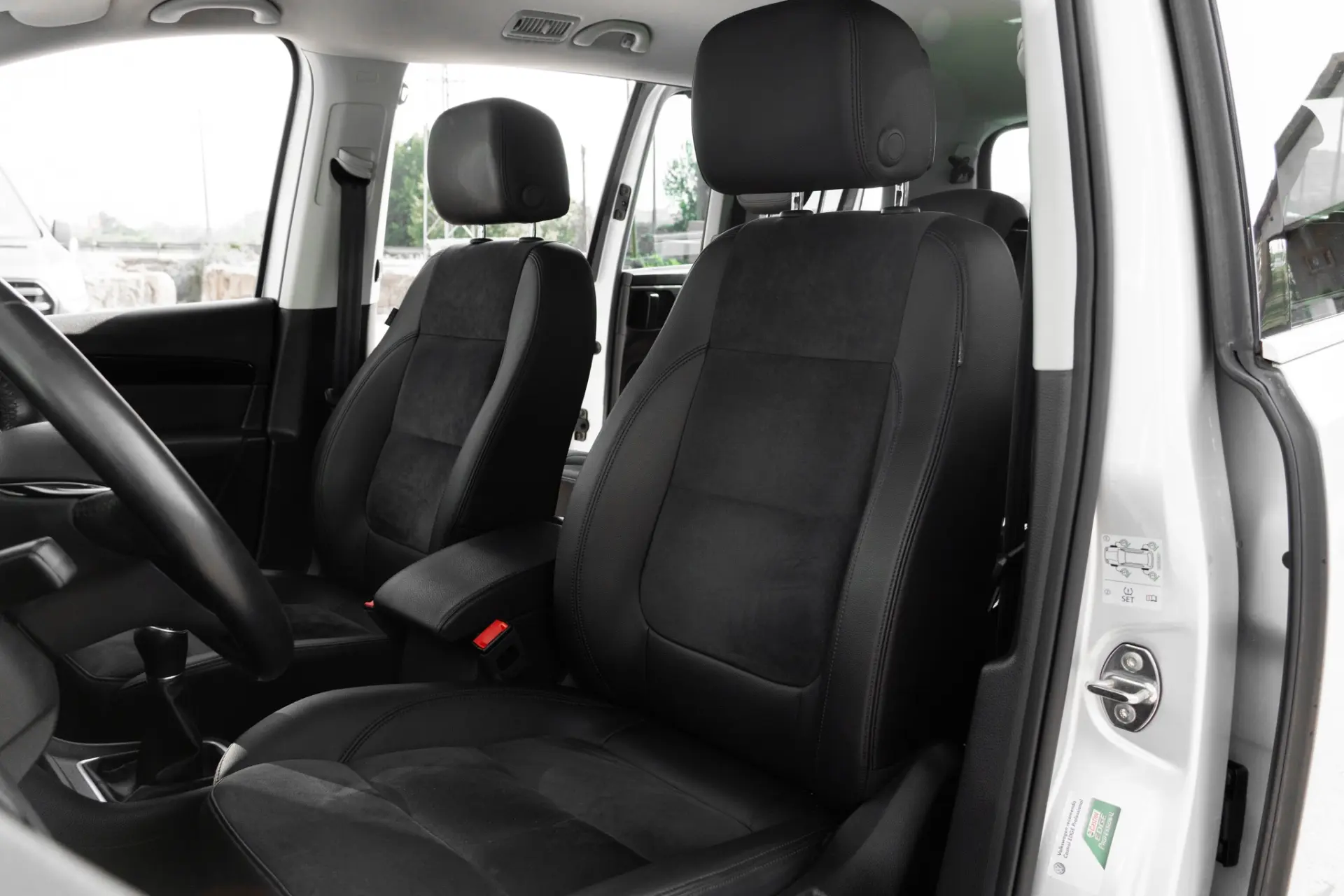 Volkswagen Sharan 2.0 TDI Highline 8