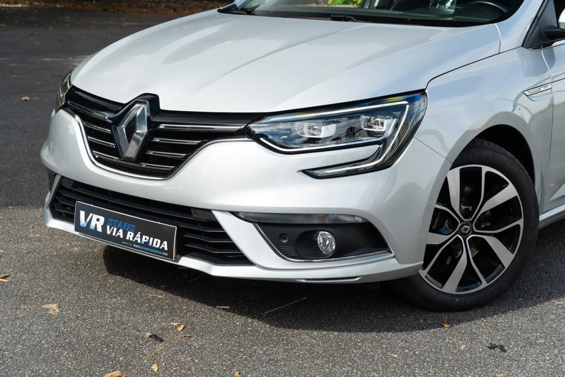 Renault Mégane Sport Tourer 1.3 TCe Bose Edition EDC 27