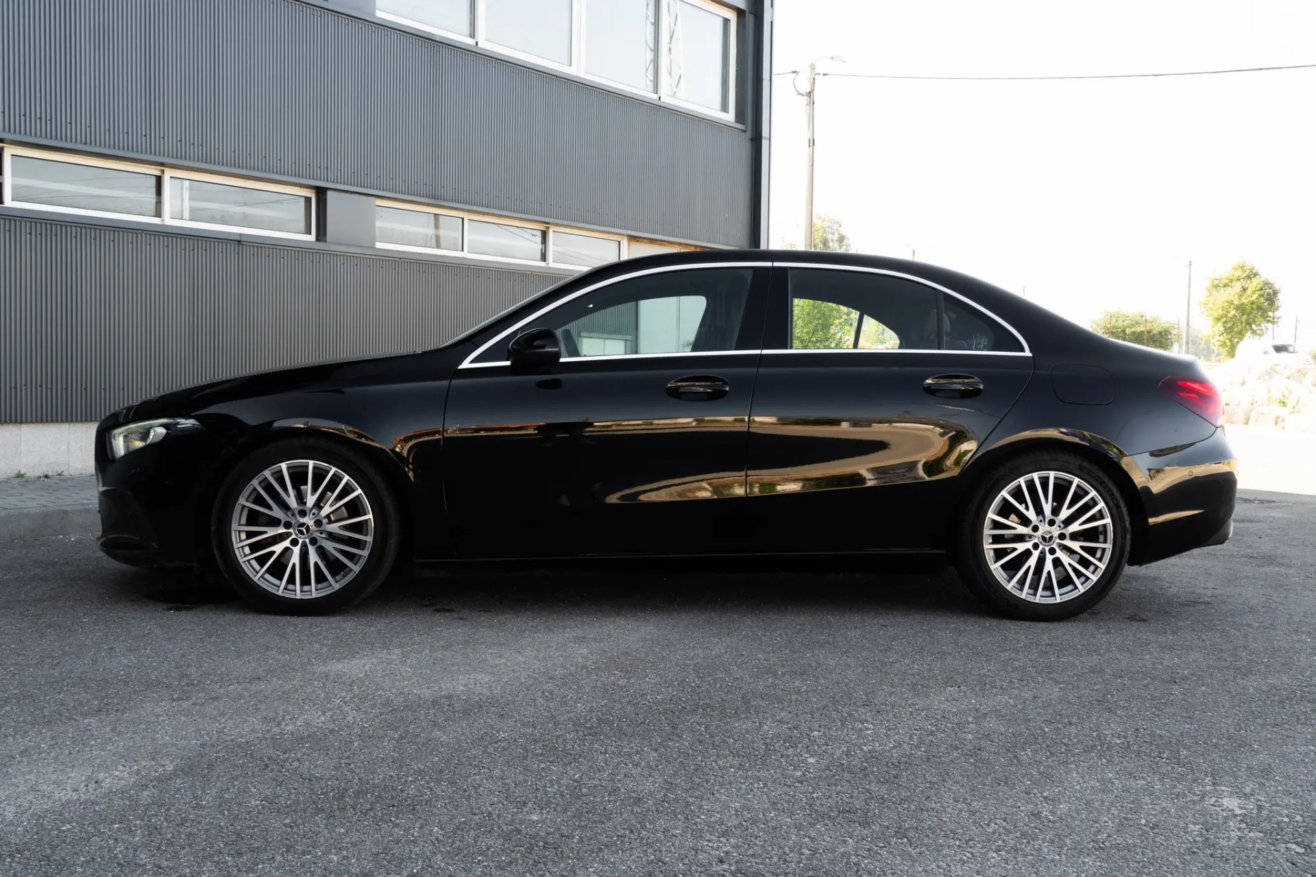 Mercedes-Benz A 180 Limousine d Progressive Aut. 37