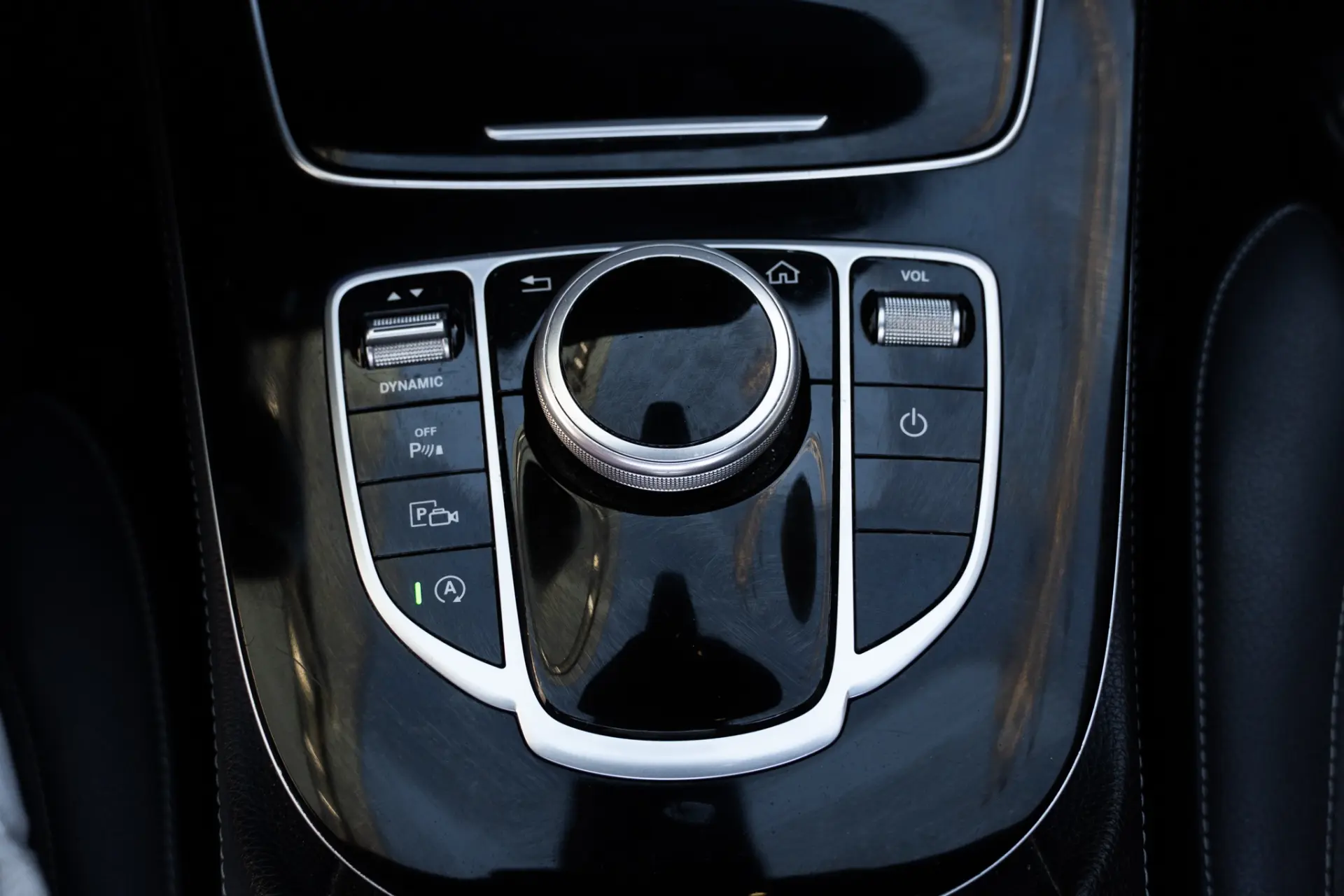 Mercedes-Benz E 220 d Avantgarde 21