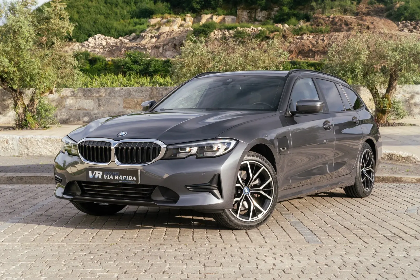 BMW 320 1