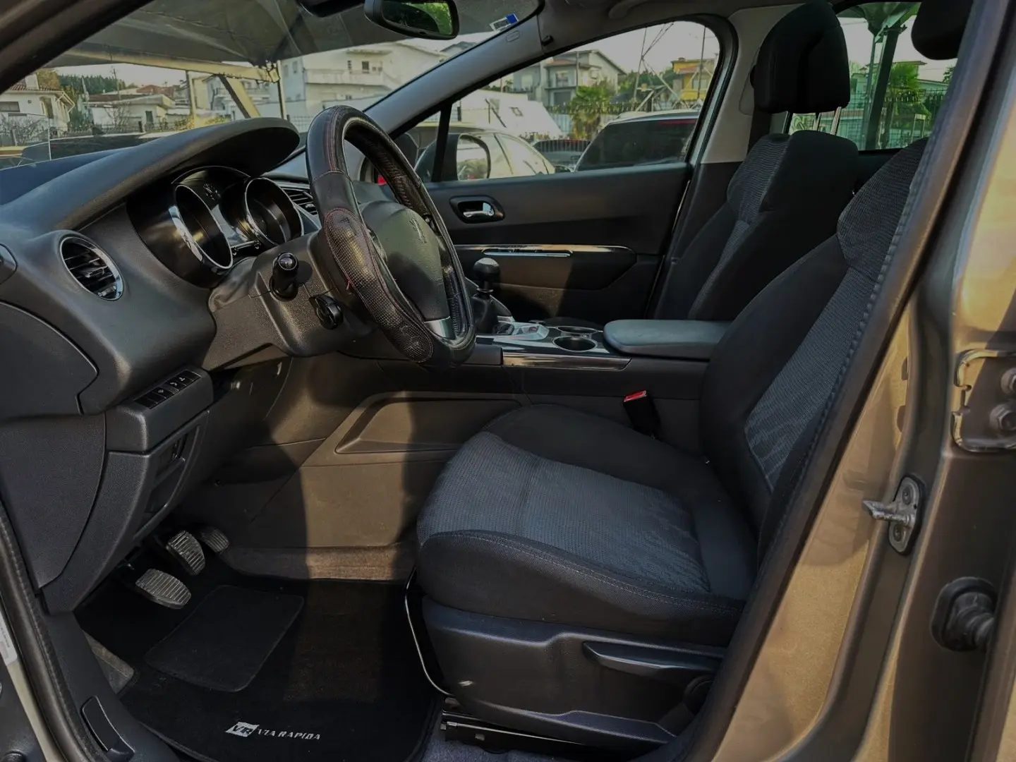 Peugeot 3008 1.6 HDi Sport 7