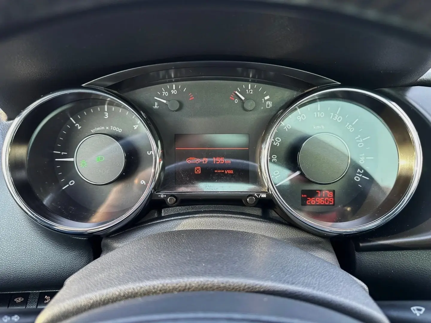 Peugeot 3008 1.6 HDi Sport 9