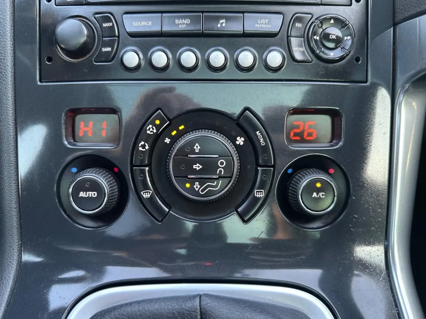 Peugeot 3008 1.6 HDi Sport 12