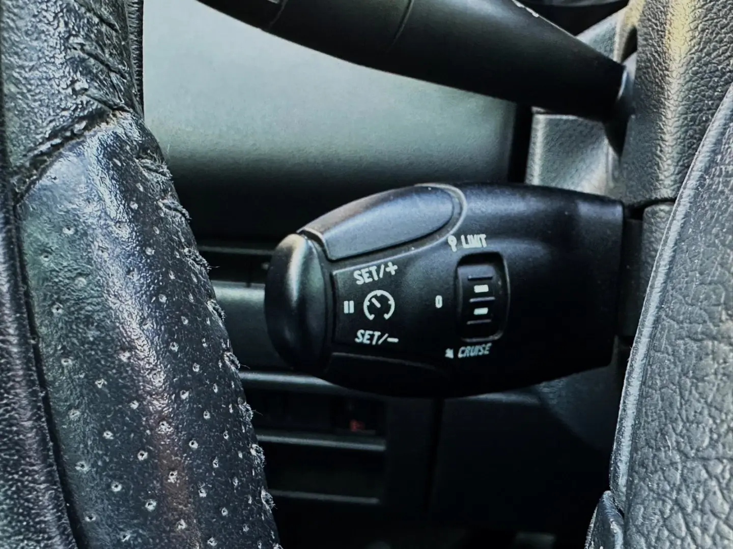 Peugeot 3008 1.6 HDi Sport 13