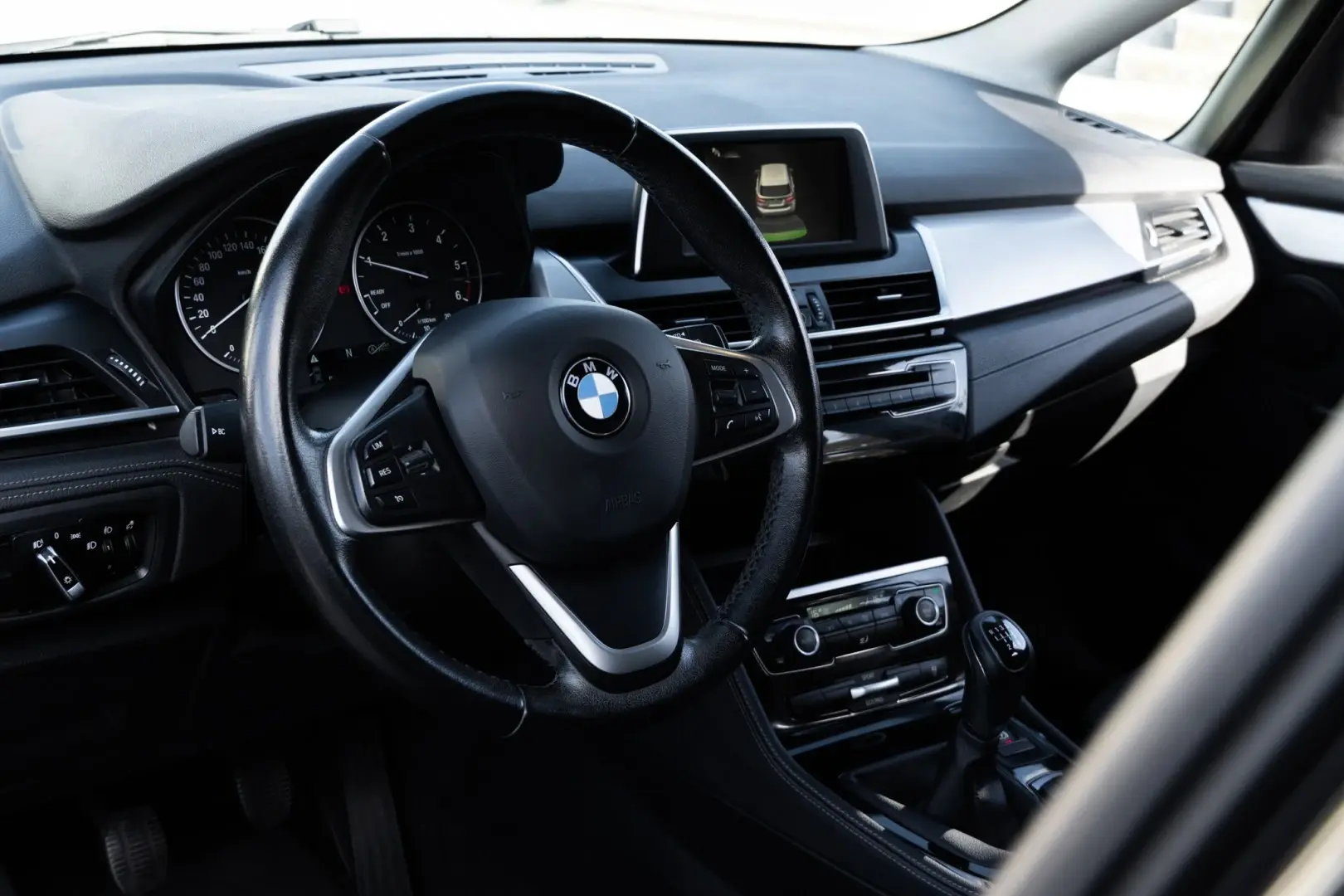 BMW 216 Active Tourer d Line Sport 10