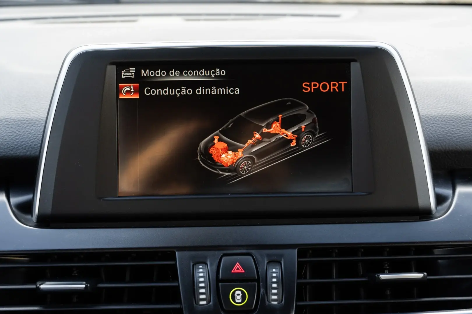BMW 216 Active Tourer d Line Sport 19