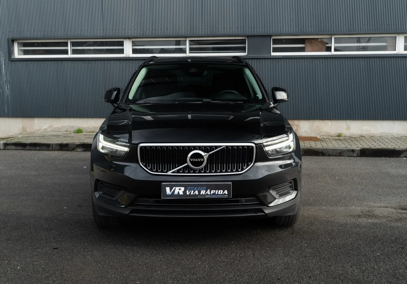 Volvo XC 40 1.5 T3 Tech Edition 2