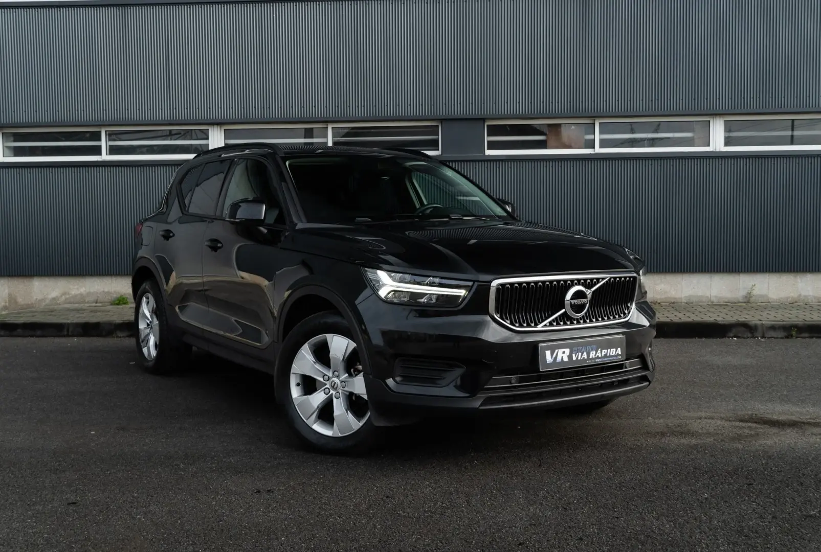 Volvo XC 40 1.5 T3 Tech Edition 3