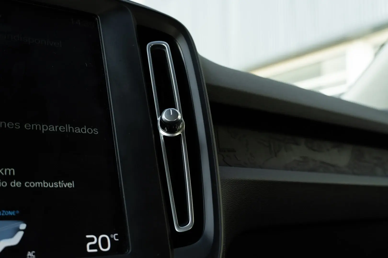 Volvo XC 40 1.5 T3 Tech Edition 48