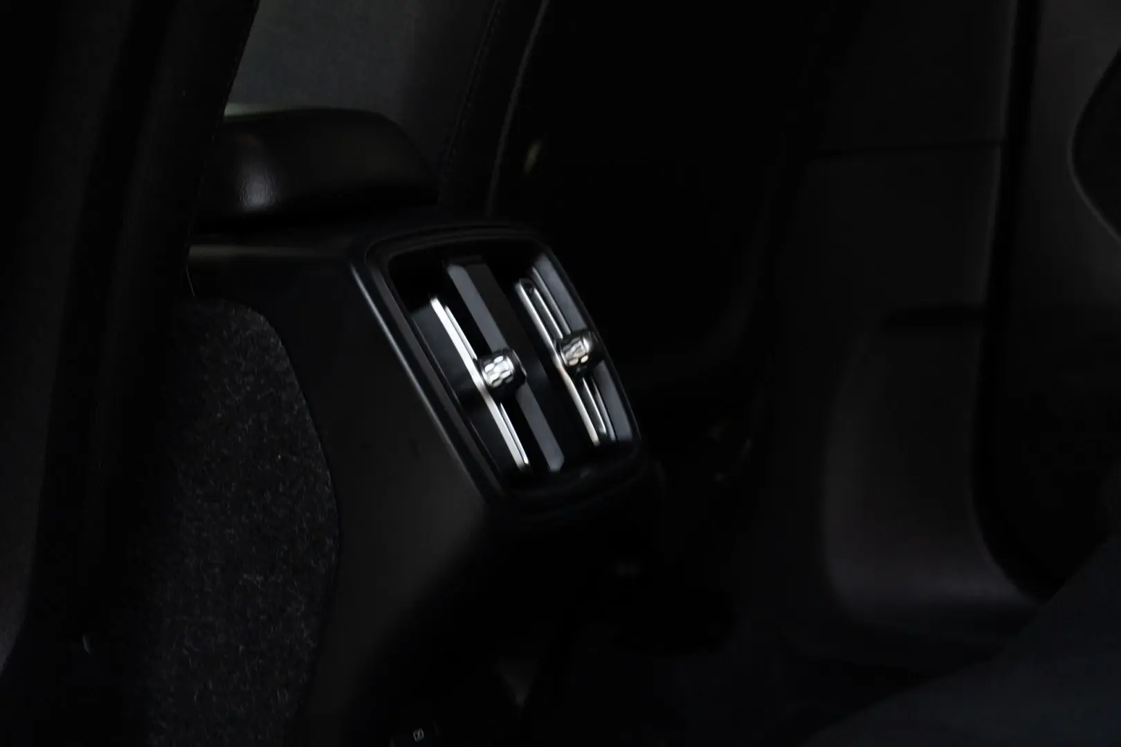 Volvo XC 40 1.5 T3 Tech Edition 50