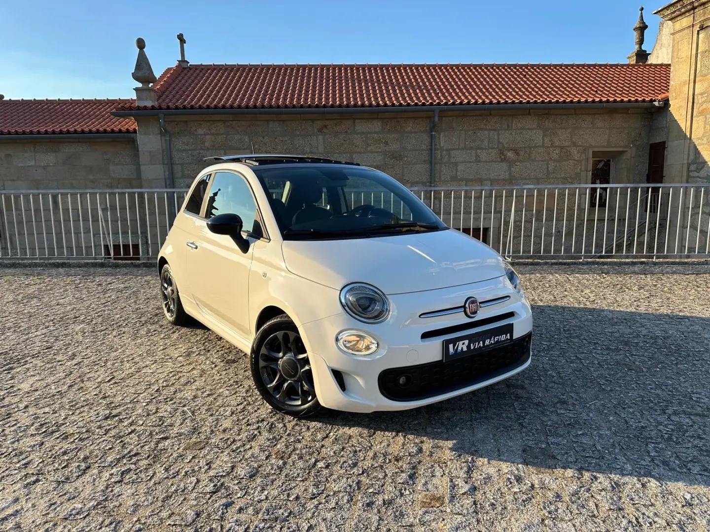 Fiat 500 1.0 Hybrid Connect 3