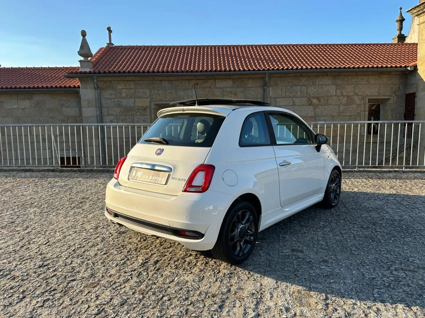 Fiat 500 1.0 Hybrid Connect 6