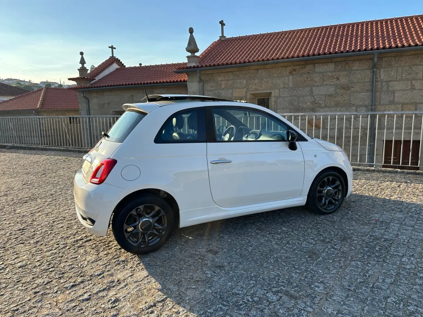 Fiat 500 1.0 Hybrid Connect 23